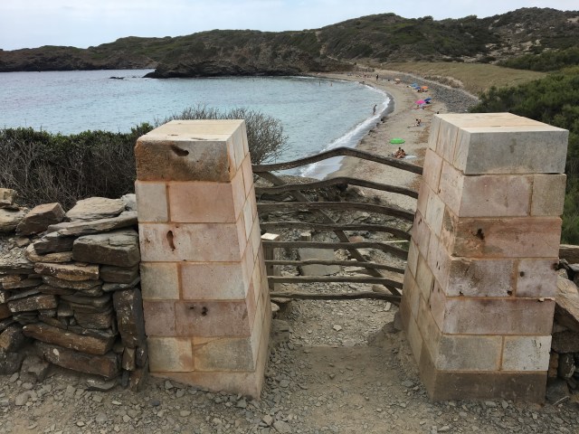 Barrera Platja Tortuga